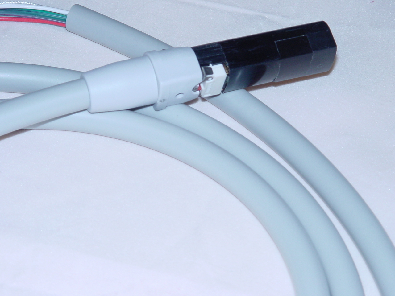 Luzzani Minilight cordon seul pour seringue dentaire