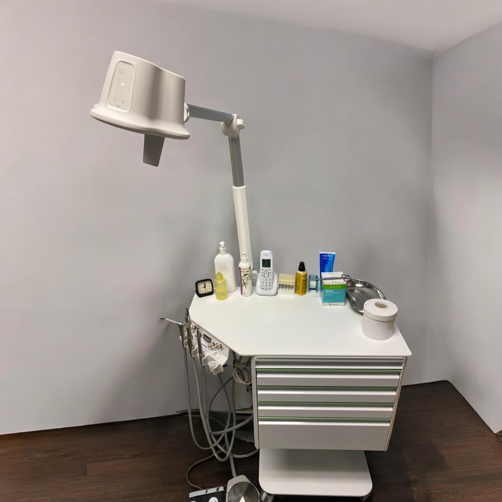 Aimar ST1 Éclairage LED 60000 Lux Fixation Table